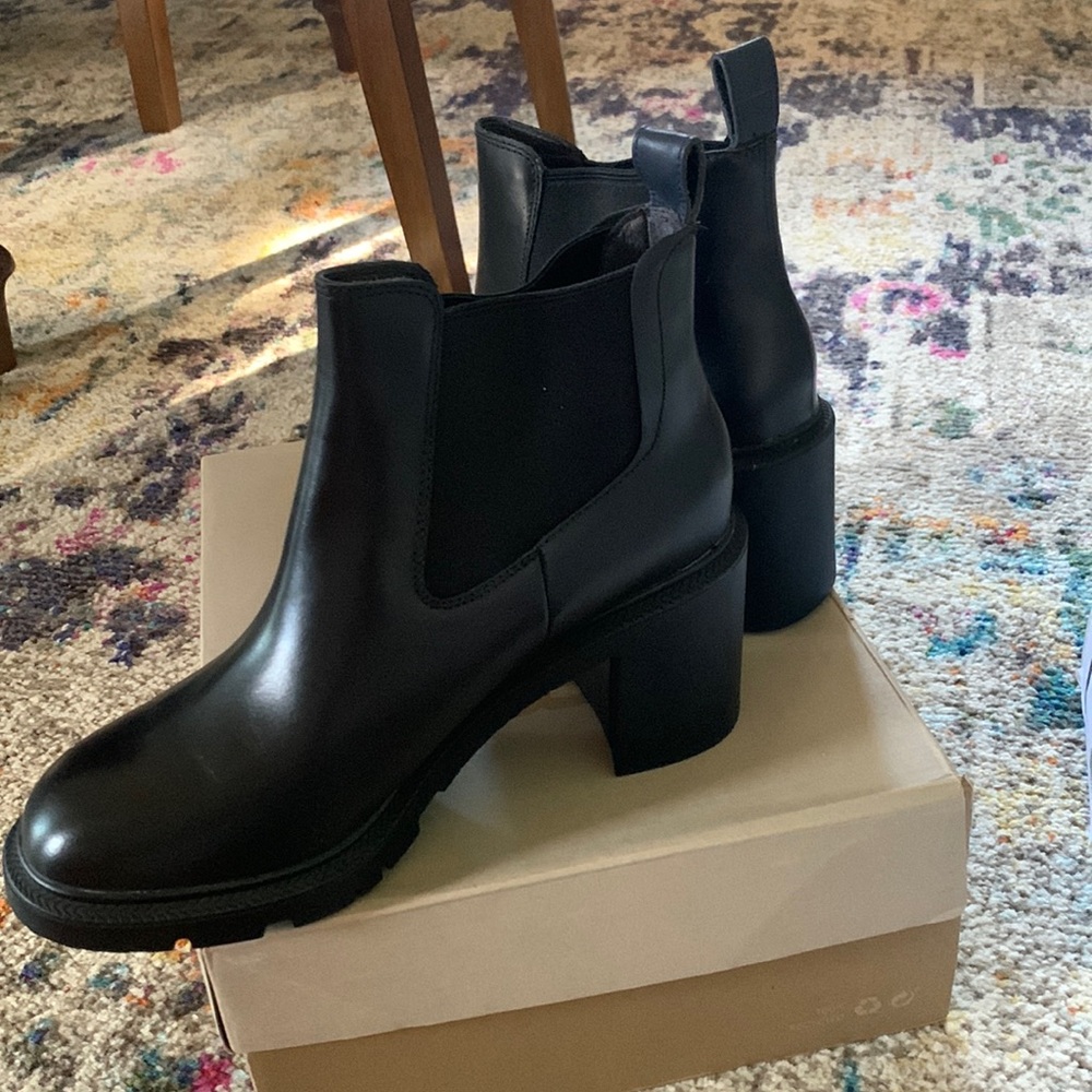 Camper K400327-001 Whitnee Ankle Boots Black Genuine Leather